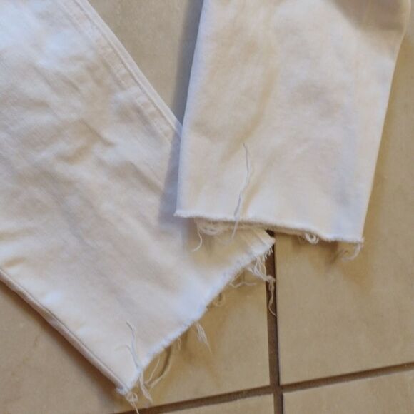 GRLFRND Denim the Reed white distressed cropped Jean Revolve brand new size 25 - Picture 12 of 14